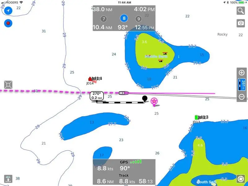 Measuring tool, activated by tapping the icon on the distance scale on the right