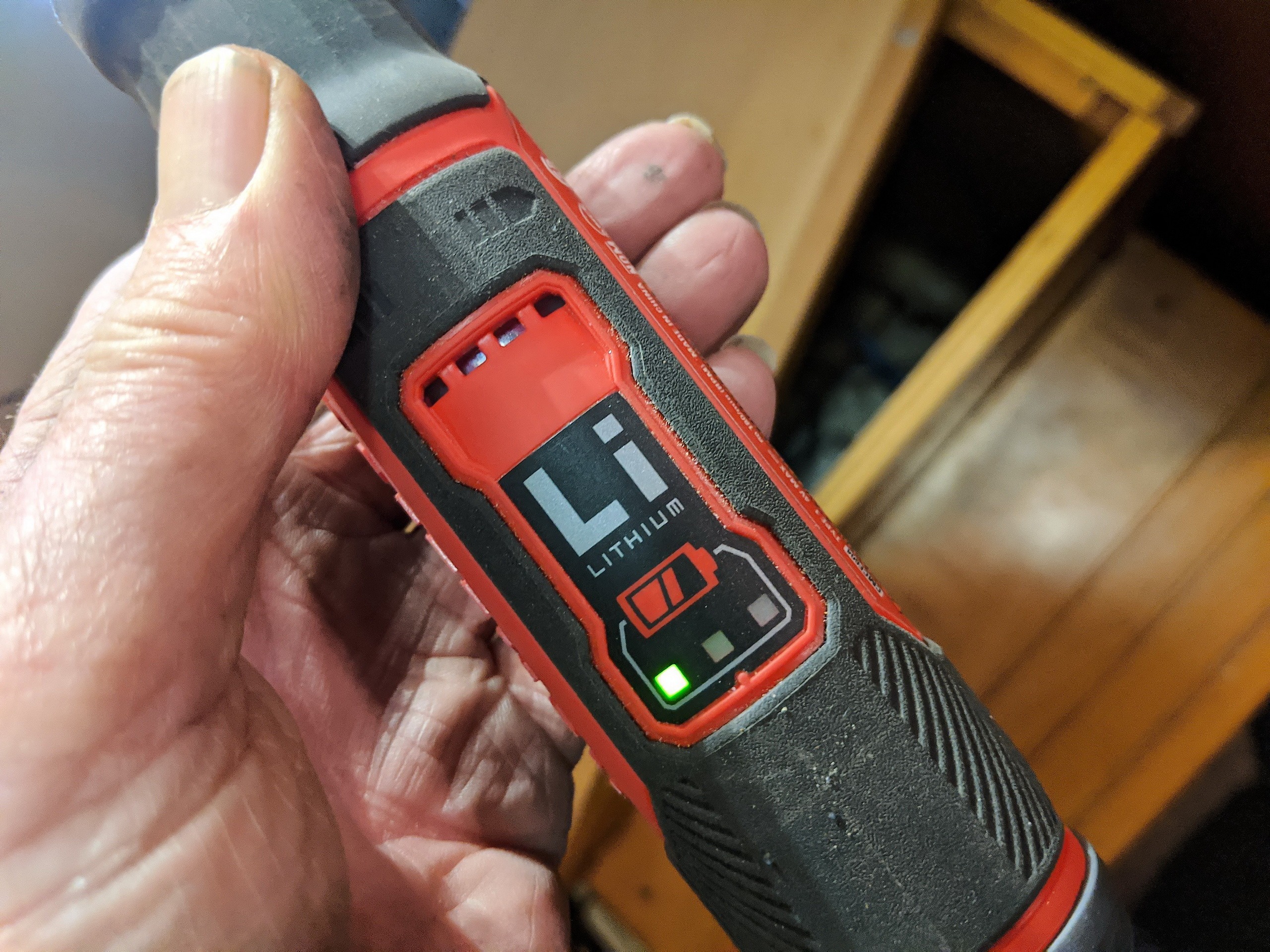 Craftsman 4v deals lithium ion screwdriver