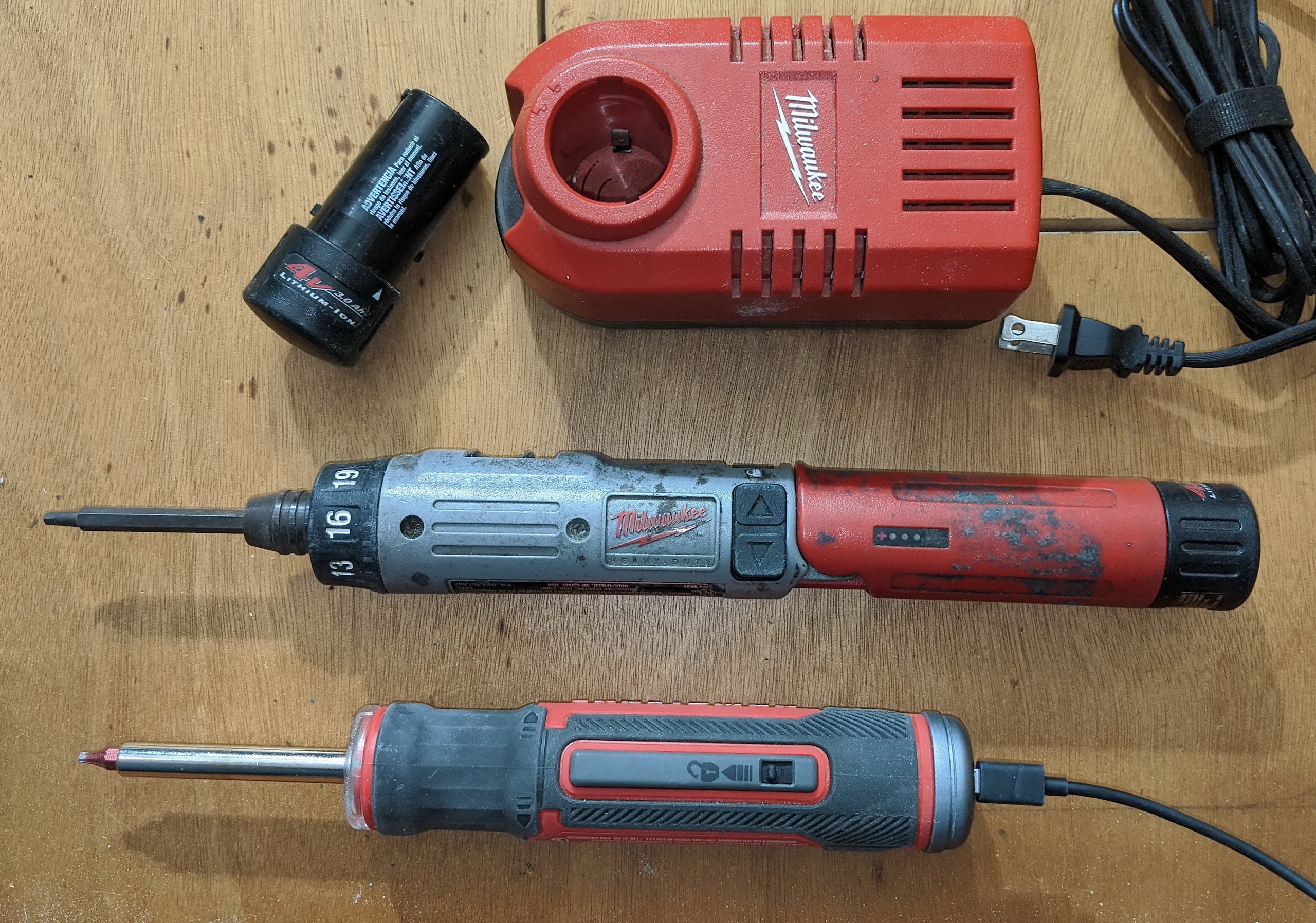 Craftsman 4v lithium on sale ion screwdriver