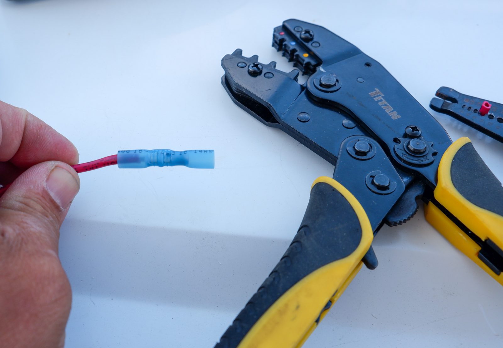 Quality crimp connections, the right tool makes all the difference - Panbo