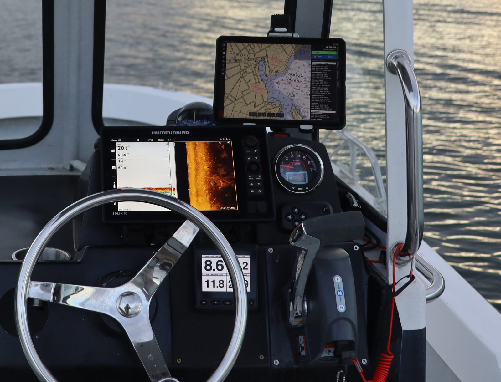 How I'm often using Junior's electronics for lobstering
