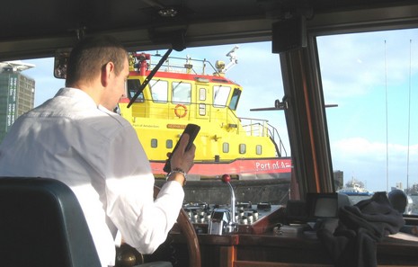 Amsterdam Blueboat cPanbo