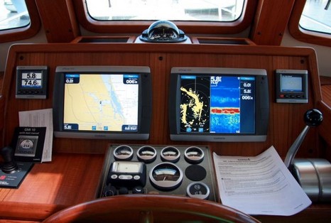 Marine AutoPilots, Boat Autopilots