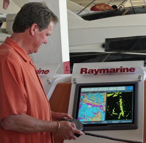 Raymarine G190 c Panbo