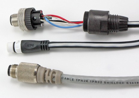 SeaTalkNG and NMEA 2000 connectors