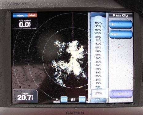 Garmin_GMR_18HD_radar_in_rain_cPanbo.JPG