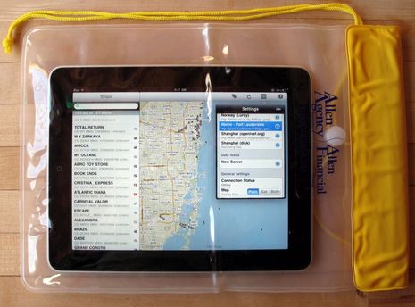 Triple_zip-lock_iPad_case_cPanbo.JPG