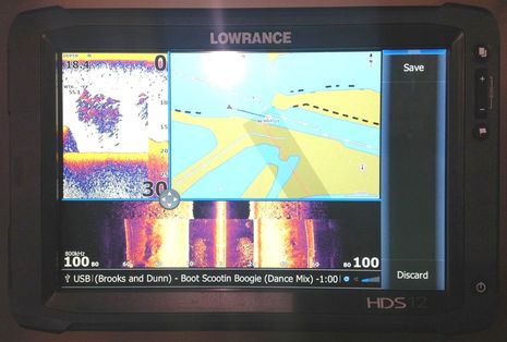 FLIBS2012_Lowrance_HDS_Touch_variable_windows_cPanbo.jpg