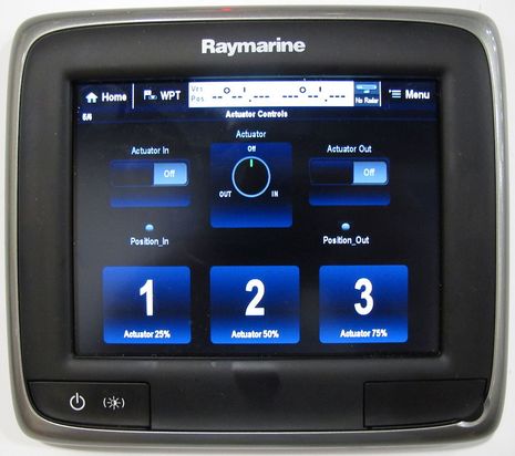 Raymarine_EmpirBus_digital_switching_actuator_example_cPanbo.jpg