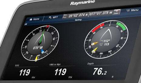 Raymarine_a7x_Sailing_screen.jpg