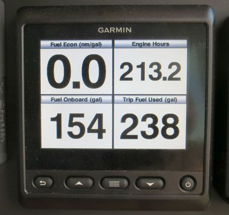 Garmin_GMI20_fuel_cPanbo.jpg