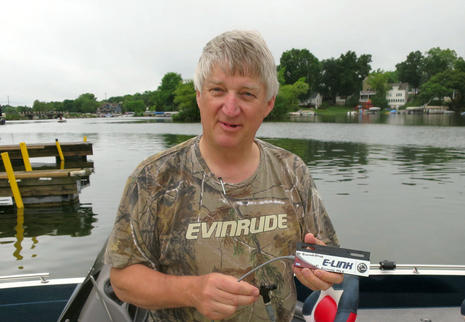 Evinrude_Larry_Koshak_w_E-Link_aPanbo.jpg