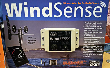 Digital_Yacht_WindSense_new_at_NMEA_2016_cPanbo.jpg