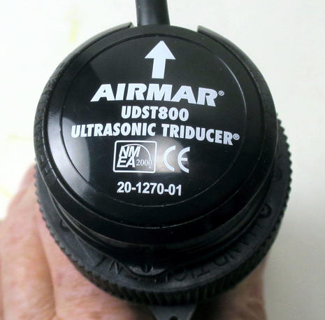 Airmar_UDST800_ultrasonic_triducer_for_real_2-2018_cPanbo.jpg