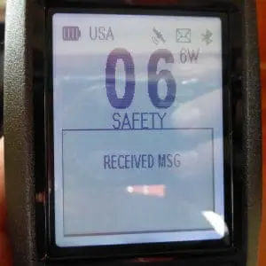 Notification on the receiving radio of a new message