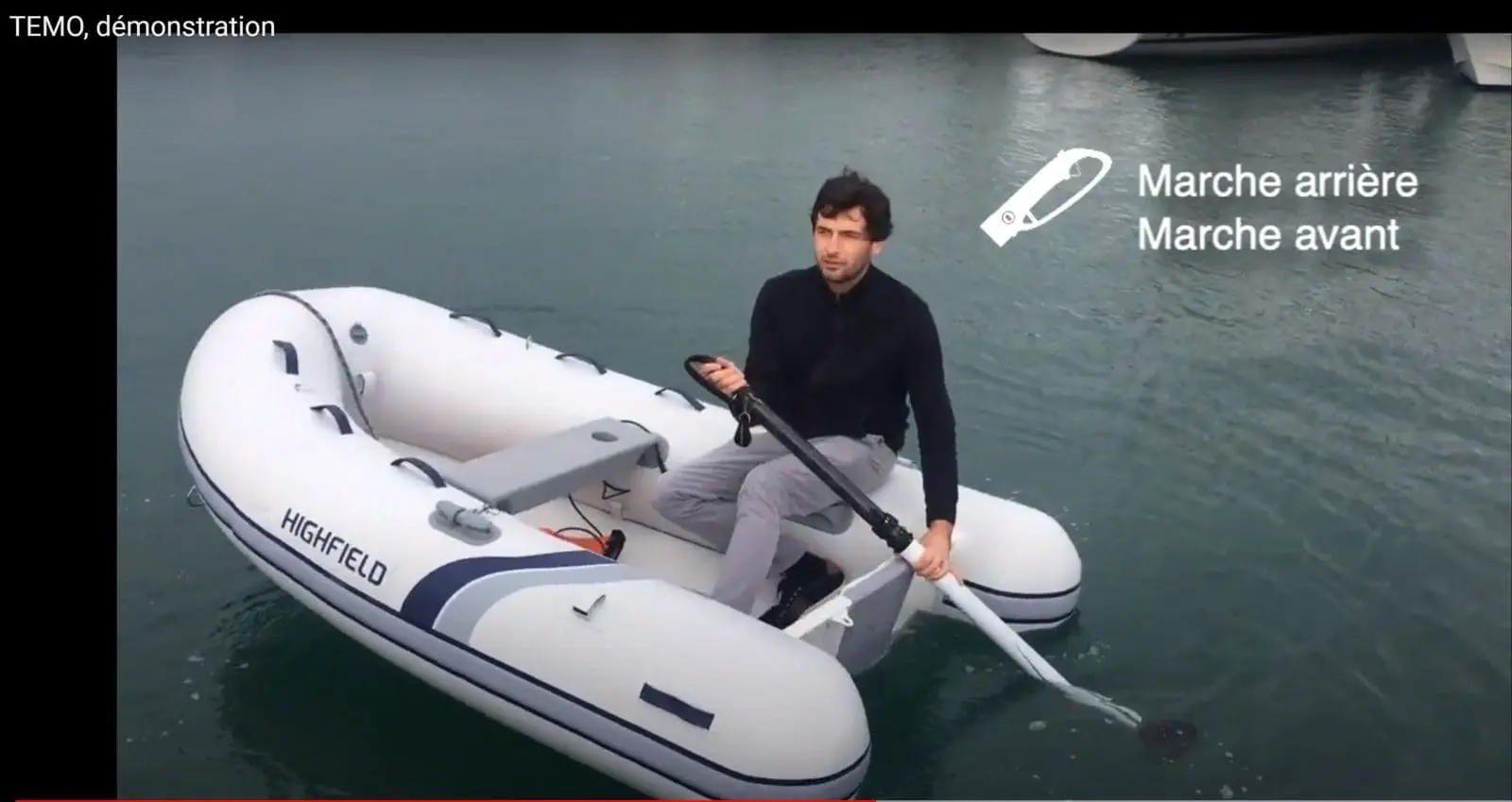 Temo has forward and reverse, and can be used without a stern mount