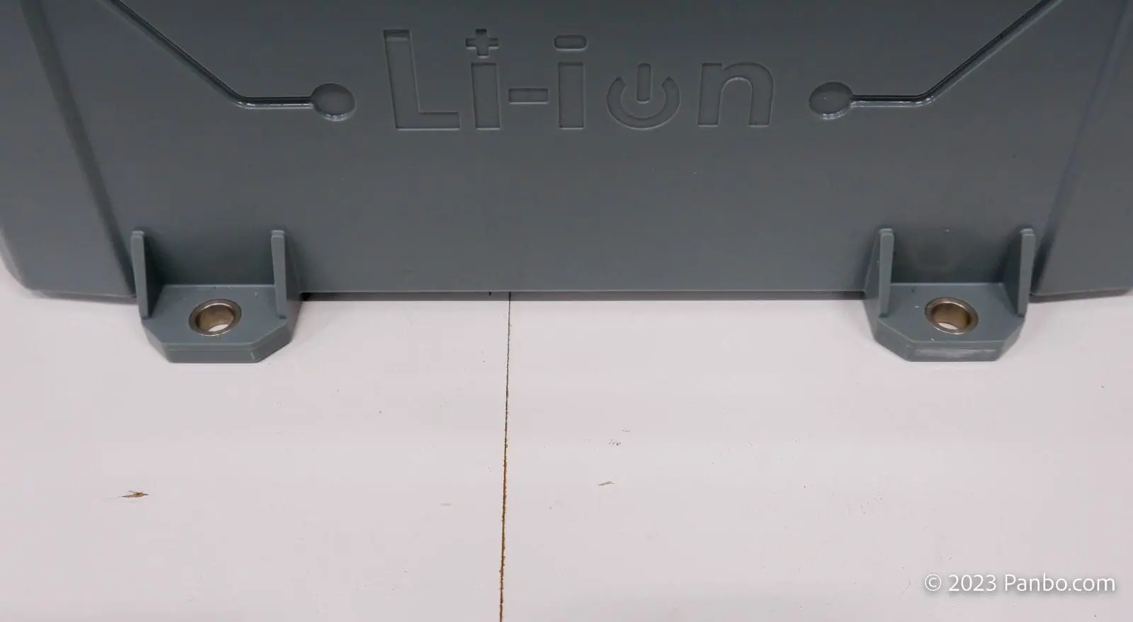 Epoch's mounting feet sure make securing the batteries easy