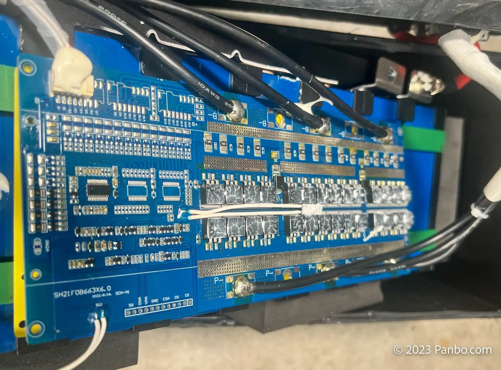 The front of the BMS with the heat sink removed