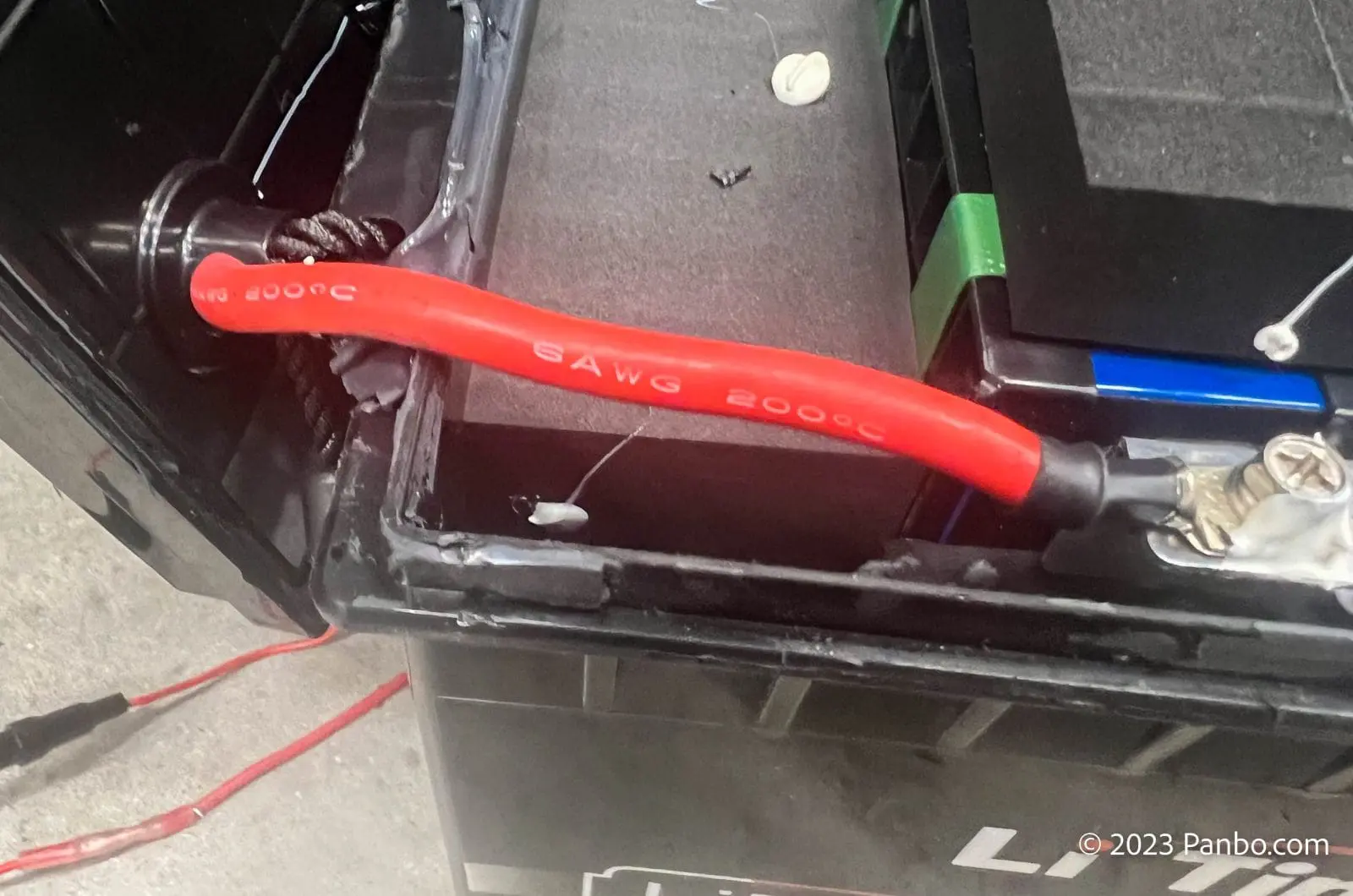 6 AWG 200-degree C silicon insulated wire