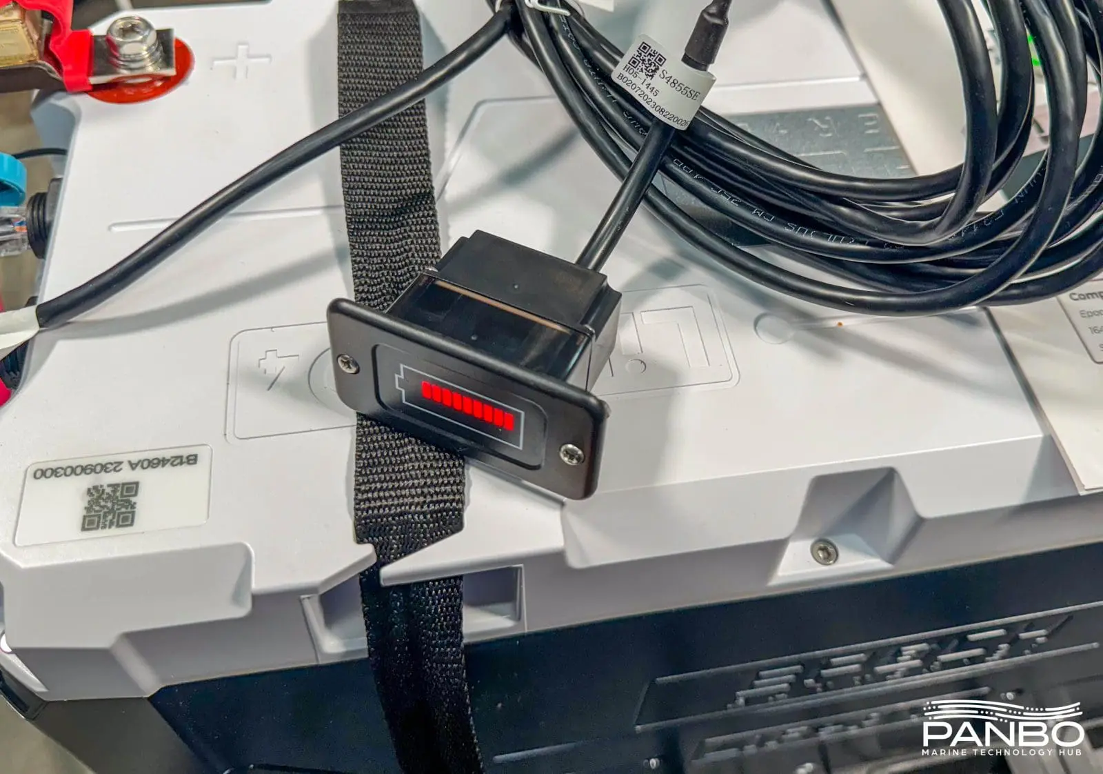 Epoch includes a 10-segment state of charge monitor that includes and audible buzzer
