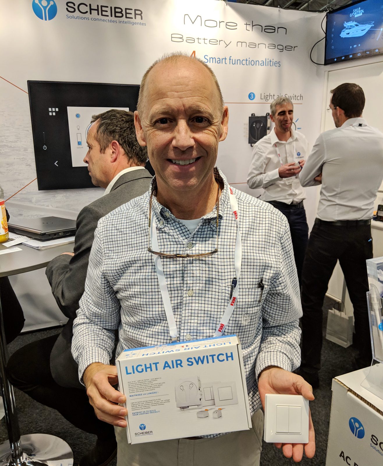 Scheiber's Light Air Switch kit, with Marinebeam assist Panbo