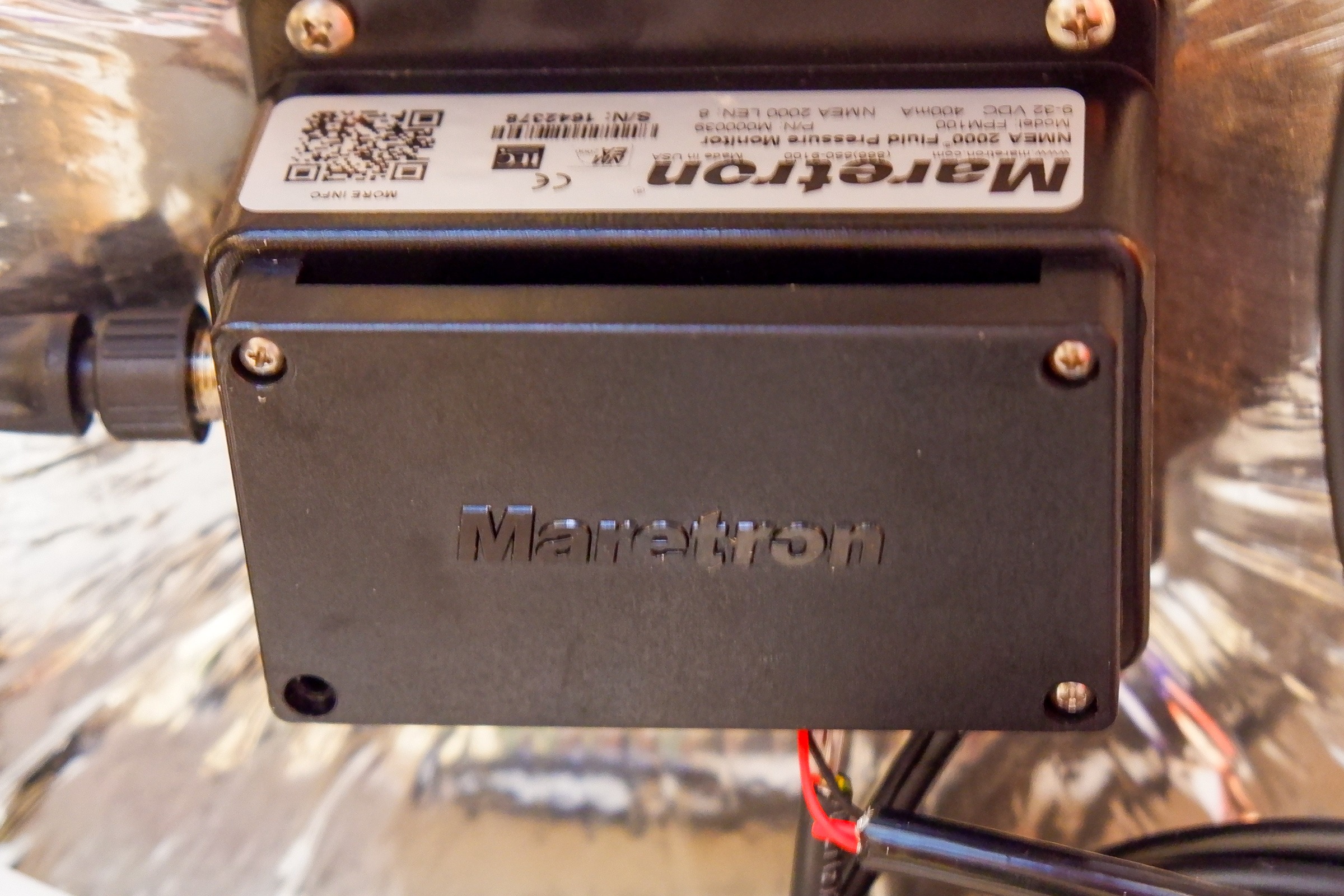 Veratron LinkUp battery monitor, innovative configuration and NMEA 2000 -  Panbo