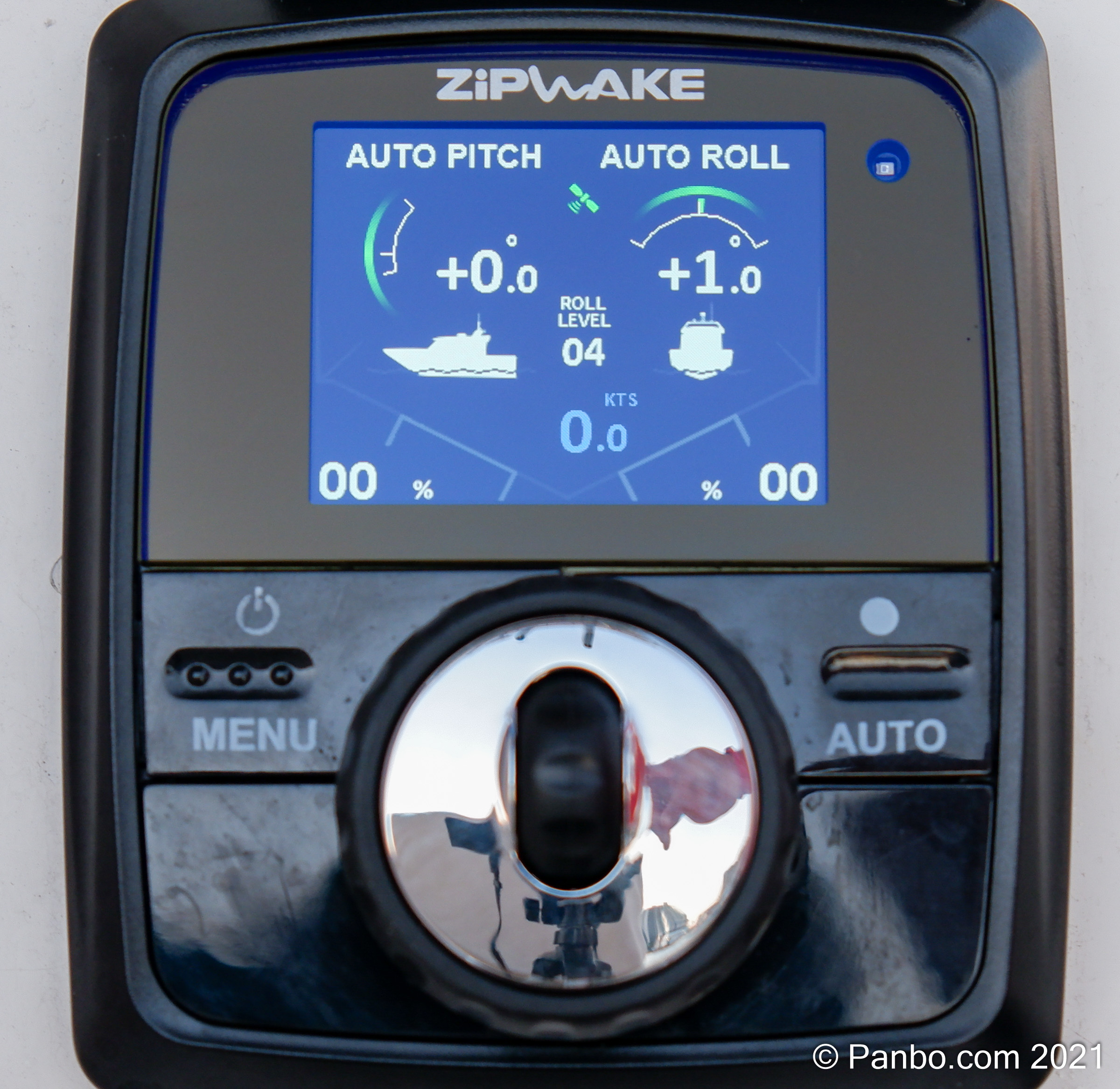 Zipwake interceptors, dynamic trim control installed and tested - Panbo