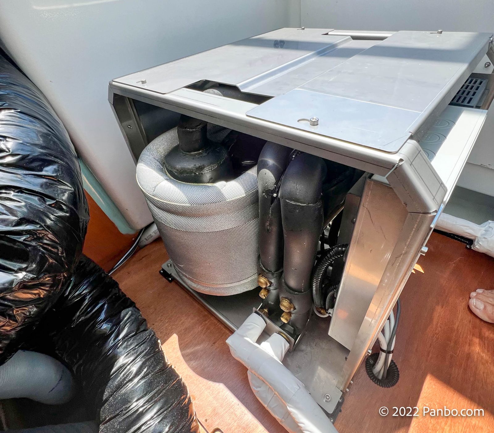 sailing yacht air conditioning